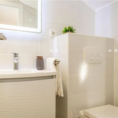 빌라 Branka - Tomi Drni - Siveri *