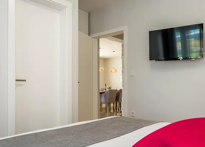 Villa Branka - Tomi Drni - Siveri