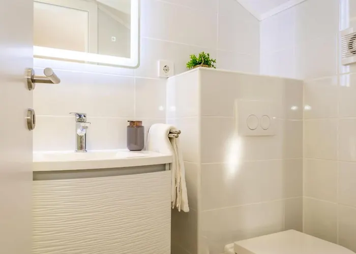 Villa Branka - Tomi Drni - Siveri *