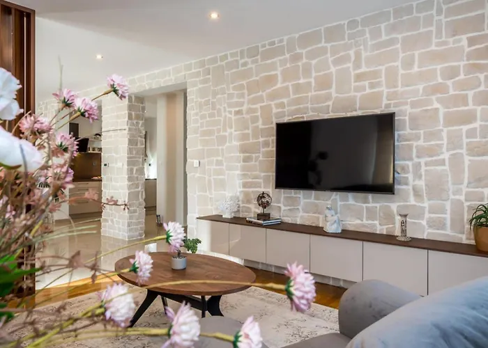 Villa Branka - Tomi Drni - Siveri