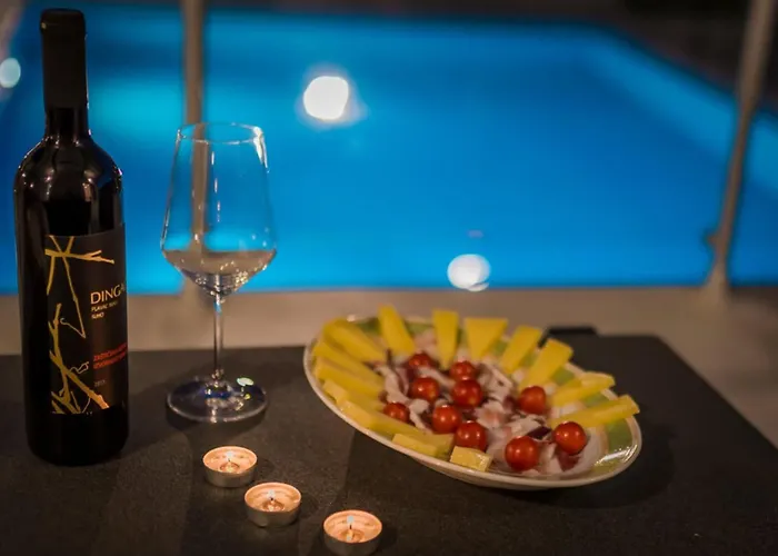 Branka - Tomi Drni - Siveri Villa *