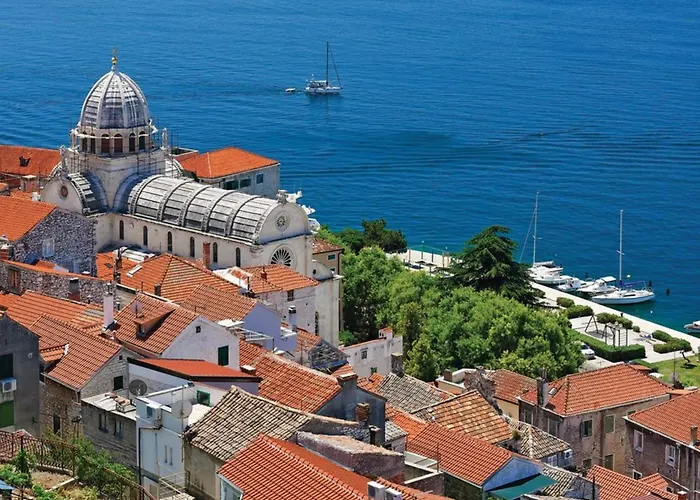 Villa Branka - Tomi Drni - Siveri *